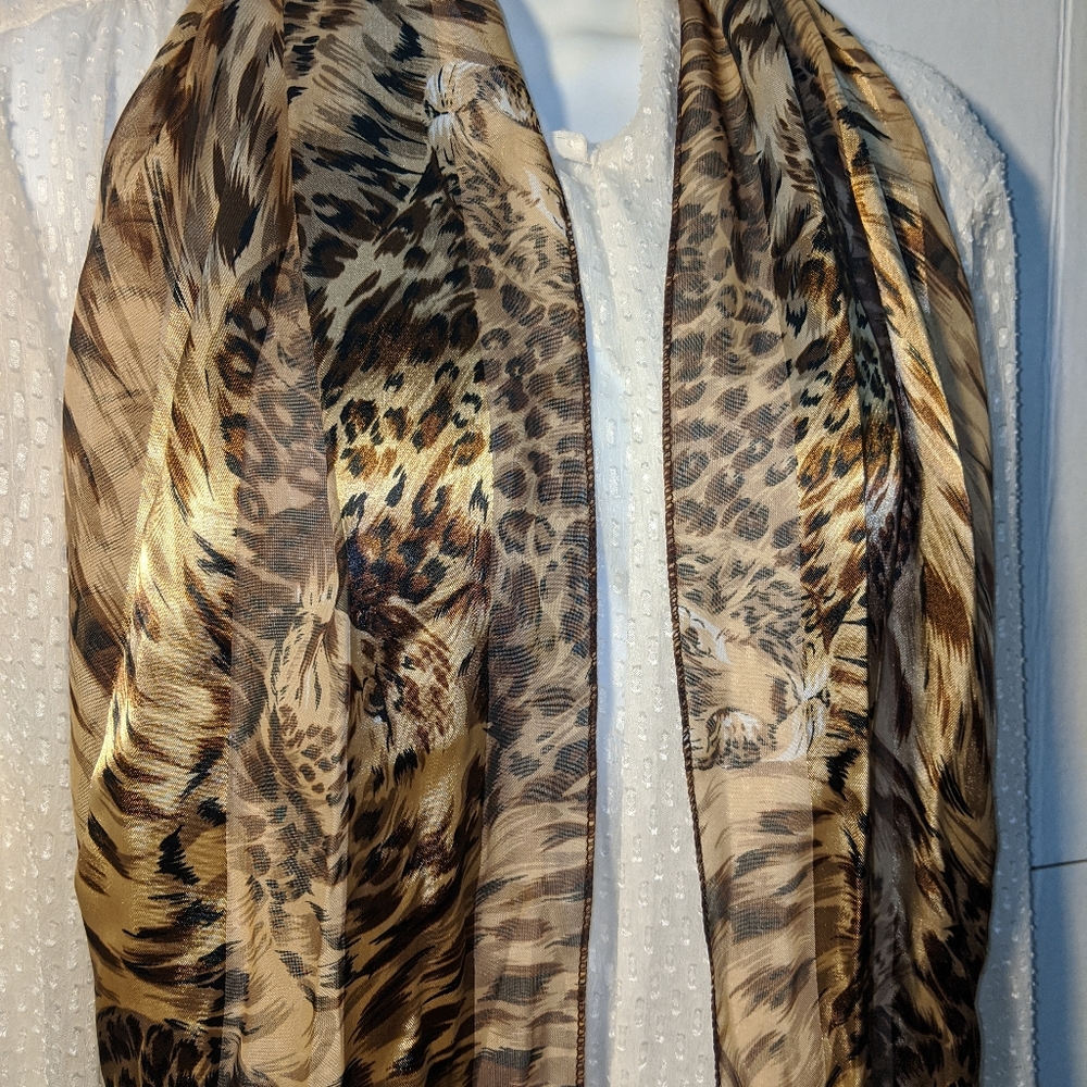 Beautiful Animal Print Scarf